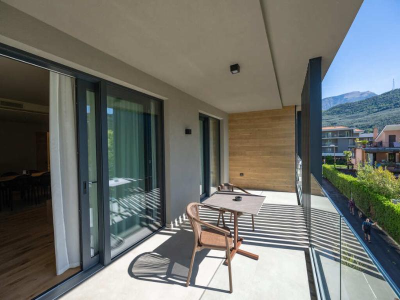 Ètra Suites & Apartments image