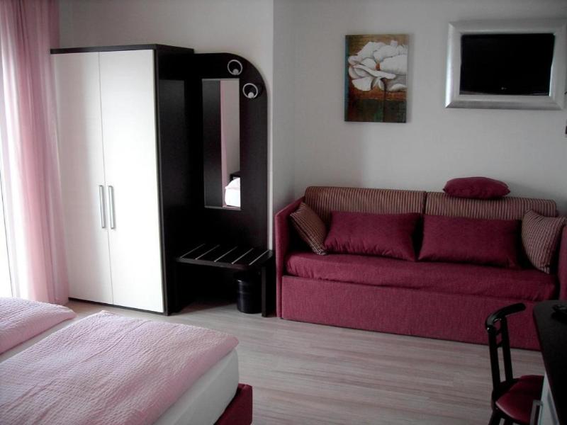 Villa Carmen image