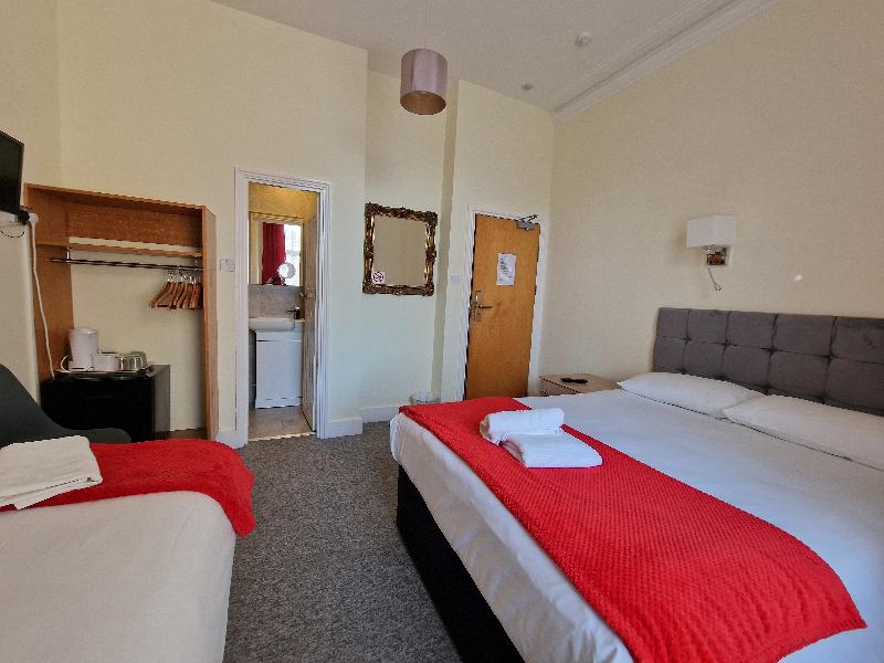Hotel 65 & Annexes image