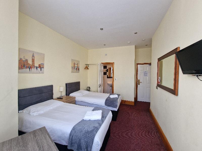 Hotel 65 & Annexes image