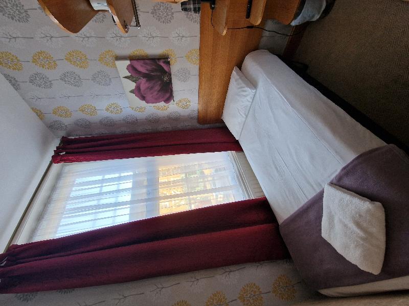 Hotel 65 & Annexes image