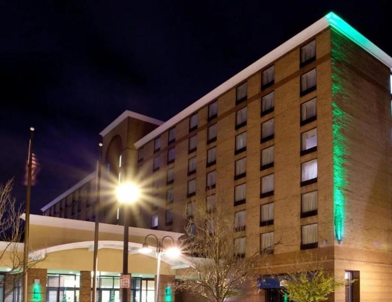 Candlewood Suites Lynchburg Grand Estate