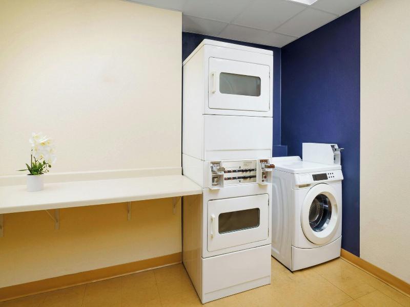 Fairfield Inn & Suites Las Vegas South image