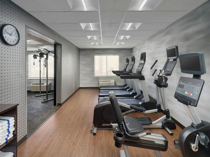 Fairfield Inn & Suites Las Vegas South image