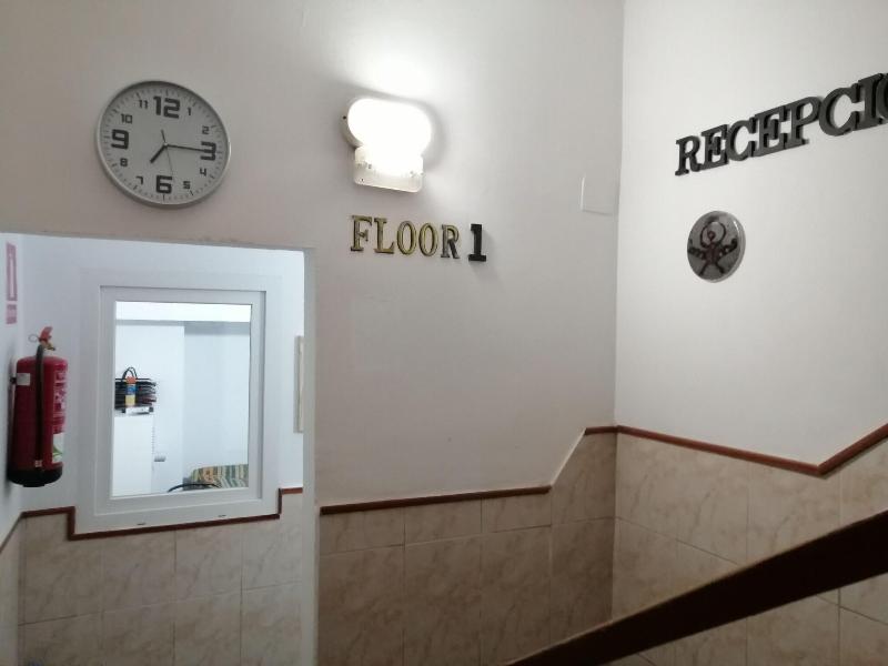 Alcaravaneras image
