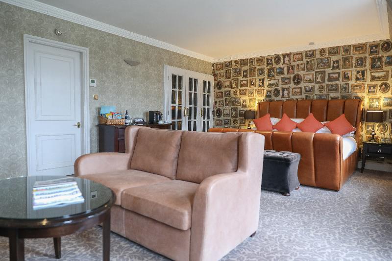 Hotel du Vin Wimbledon image