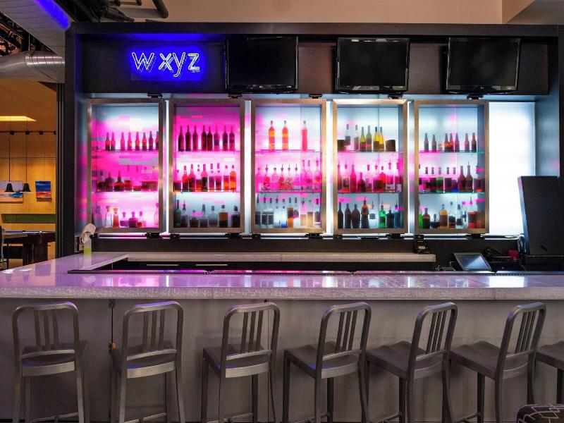Aloft Lexington image