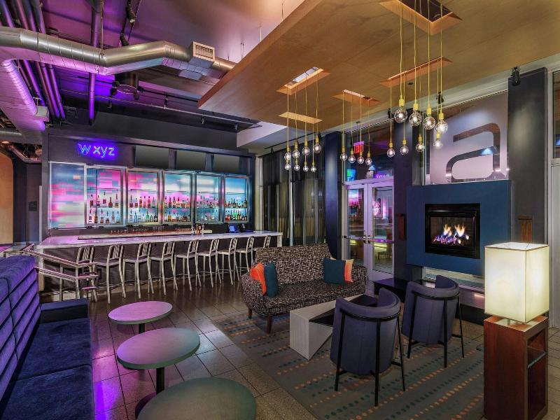 Aloft Lexington image