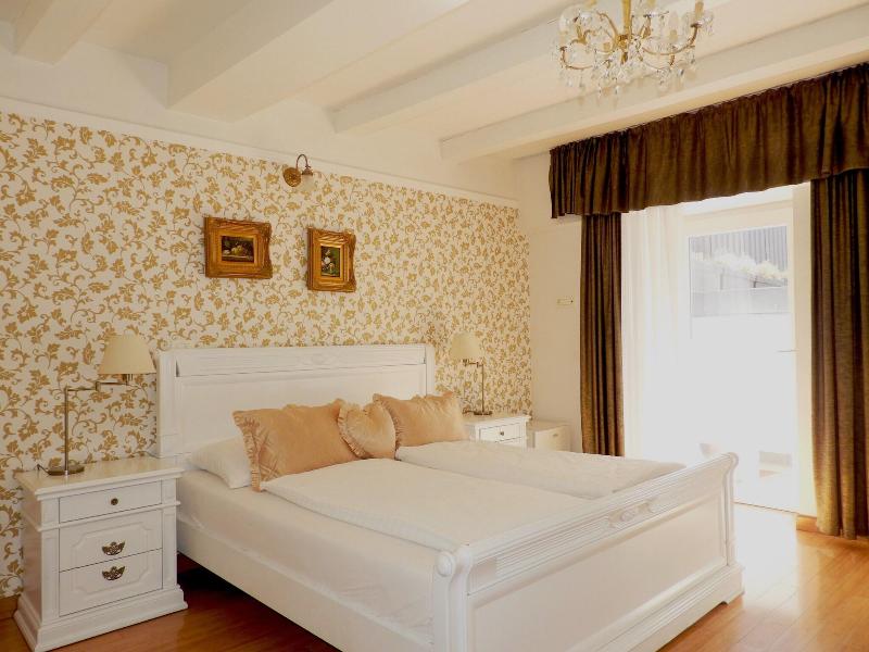 Allegro Hotel Gornji trg 6 image