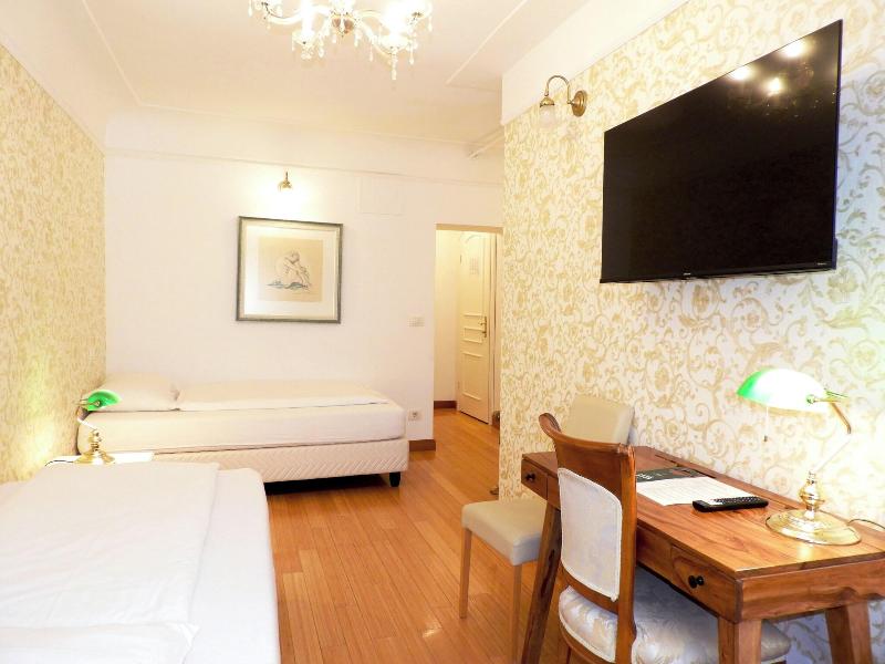 Allegro Hotel Gornji trg 6 image
