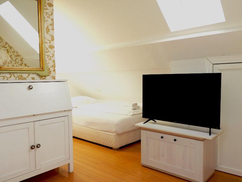 Allegro Hotel Gornji trg 6 image