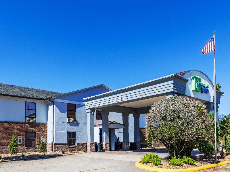 Holiday Inn Express Breaux Bridge/Henderson By IHG — general view