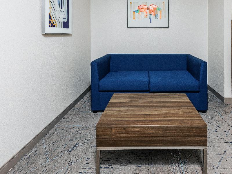 SUITE KING SIZE BED