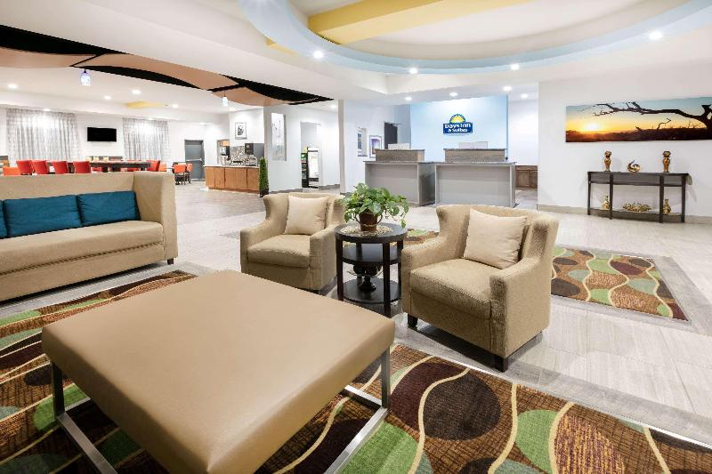 Hotel Days Inn &Suites by Wyndham Lubbock Medical Center