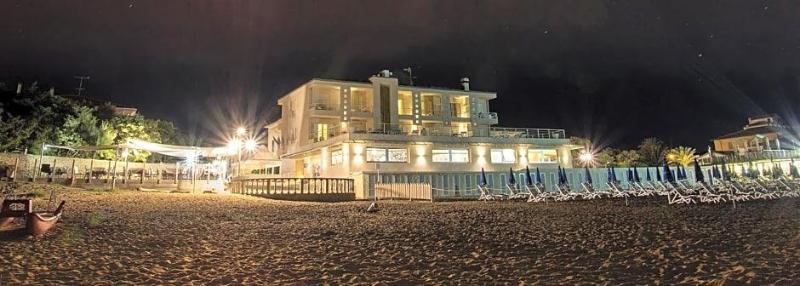 Hotel Alta la vista image