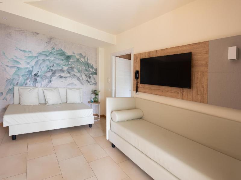 Garda Sol Aparthotel & Spa image