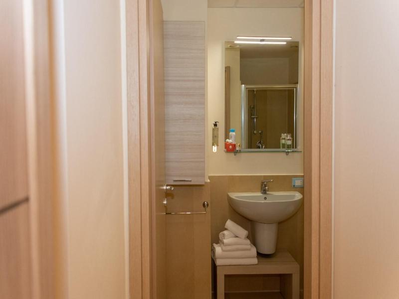 Garda Sol Aparthotel & Spa image