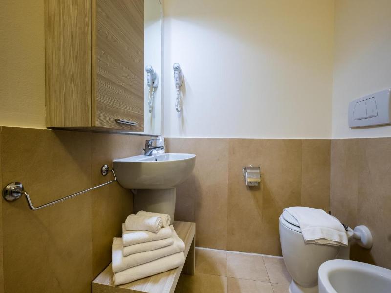 Garda Sol Aparthotel & Spa image