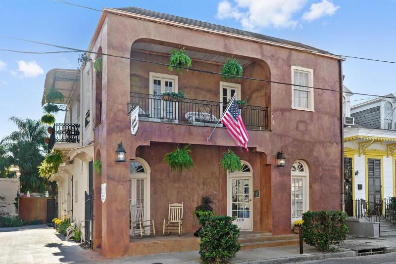 New Orleans Guest House B&B image
