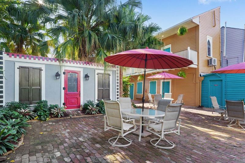 New Orleans Guest House B&B image