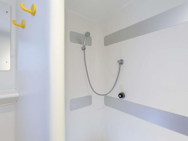 Hotel F1 Marseille Provence image