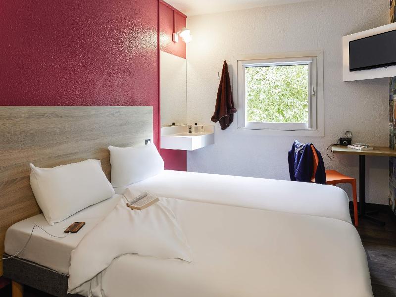 Hotel F1 Marseille Provence image