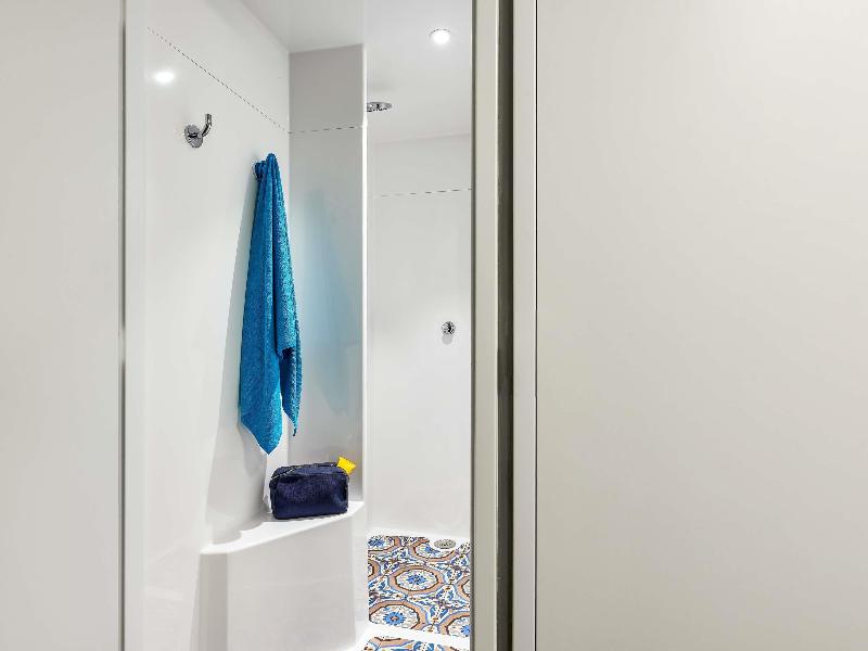 Hotel F1 Marseille Provence image