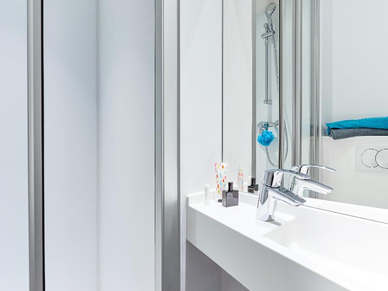Hotel F1 Marseille Provence image