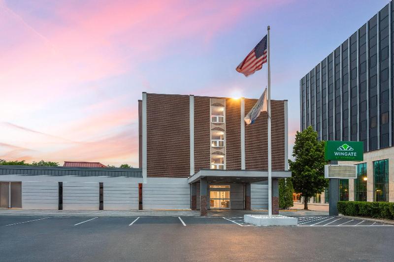 Wingate By Wyndham Sheboygan image