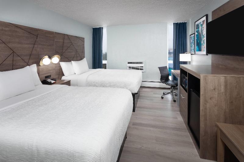Wingate By Wyndham Sheboygan image