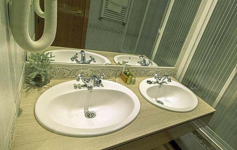 La Muñequilla image