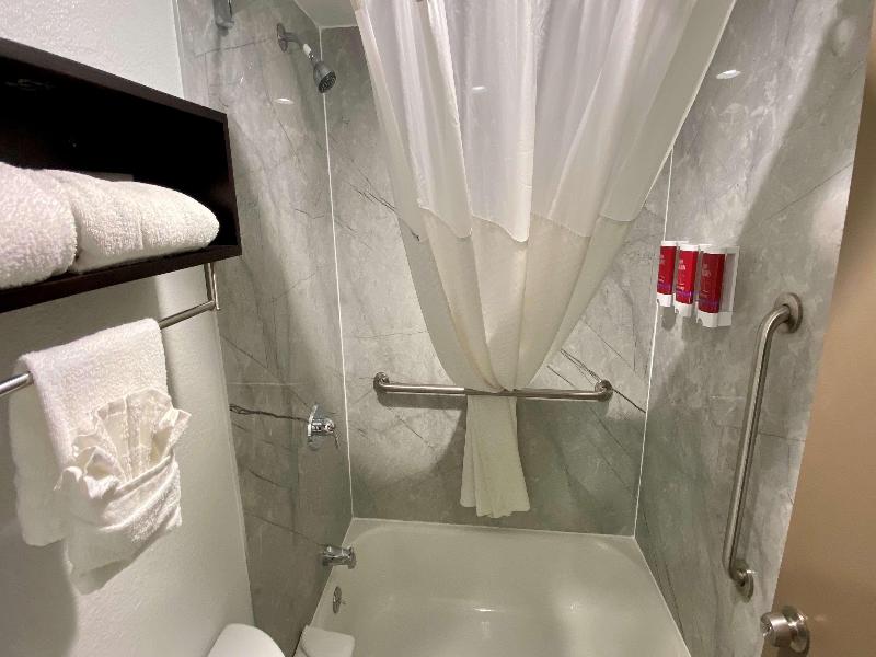 SureStay Hotel by Best Western Santa Cruz image