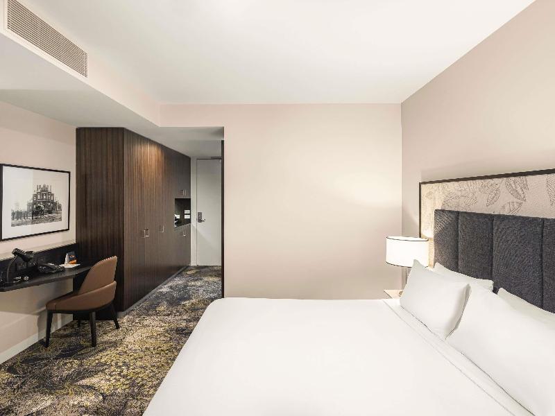 Hotel 115 image