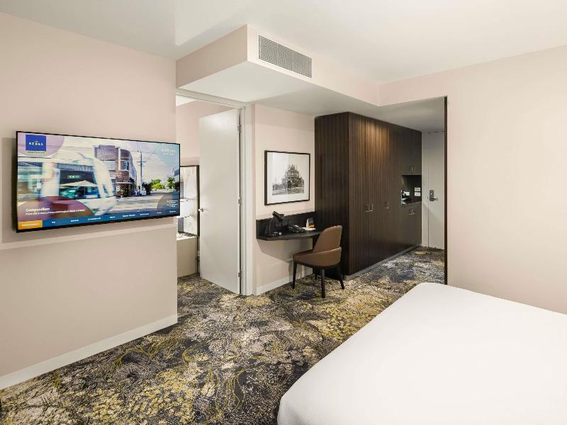 Hotel 115 image