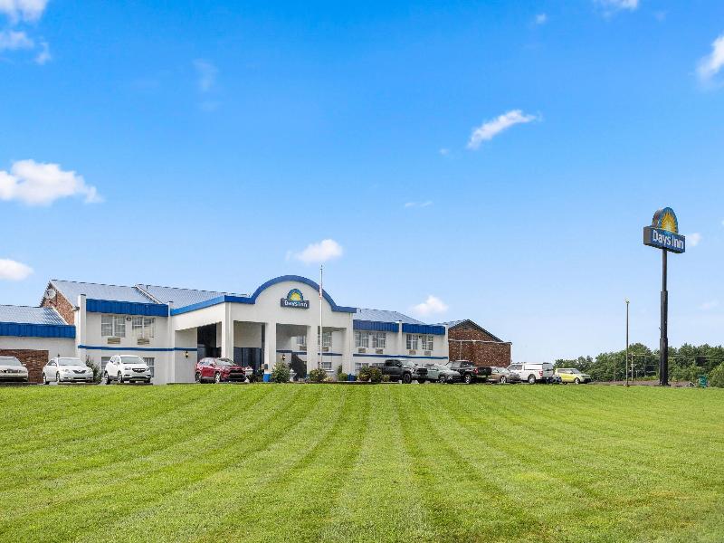 Days Inn by Wyndham Madisonville image