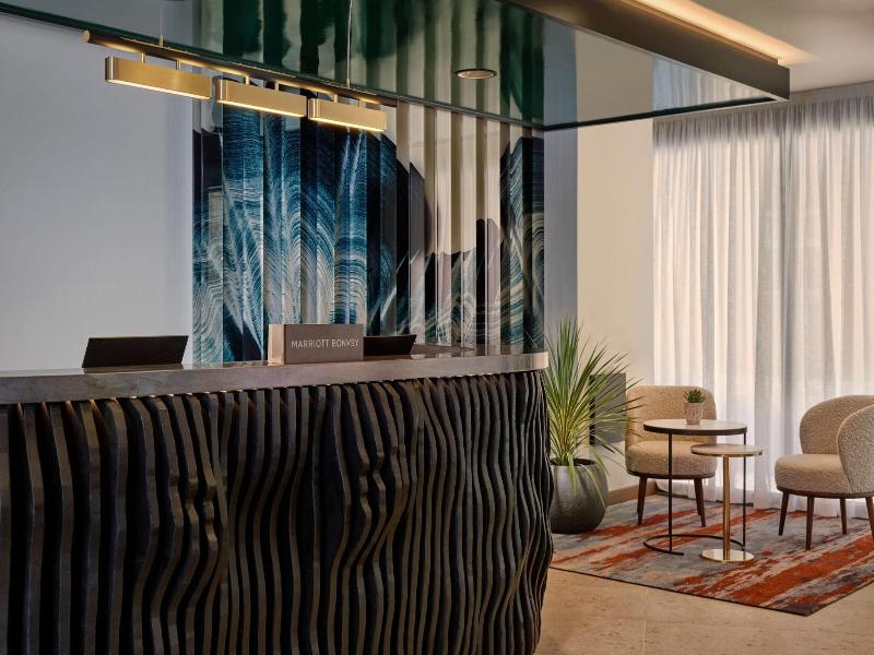 The Reach at Piccadilly Manchester a Tribute Hotel image
