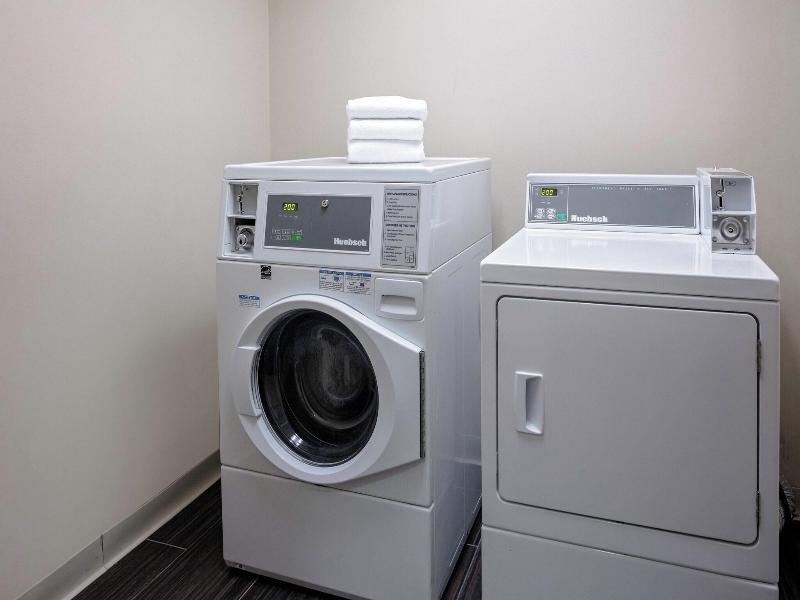 Four Points by Sheraton Memphis East