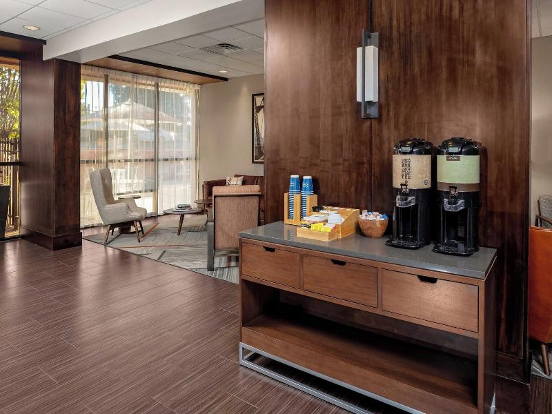 Four Points by Sheraton Memphis East