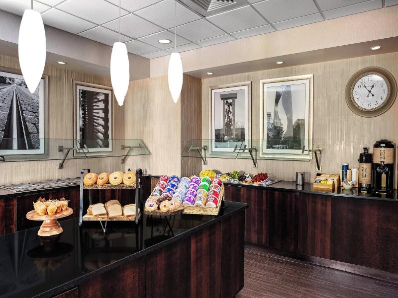 Four Points by Sheraton Memphis East