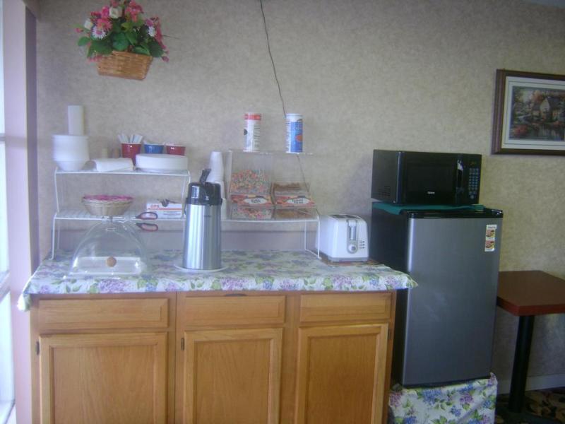 Alma Motel Alma image
