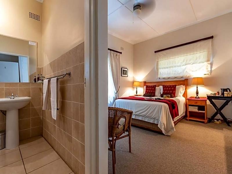 Porcupine Ridge Guest House image