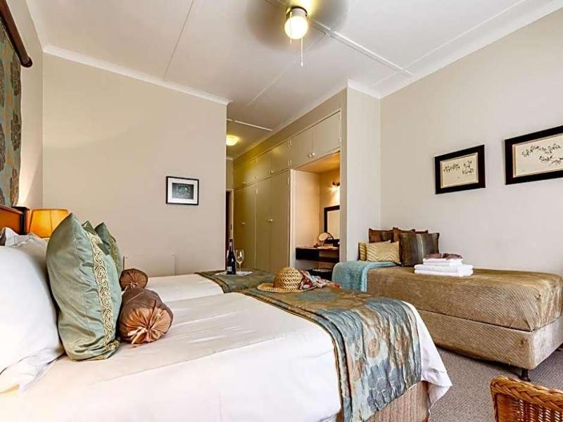 Porcupine Ridge Guest House image