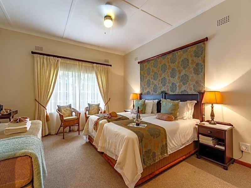 Porcupine Ridge Guest House image