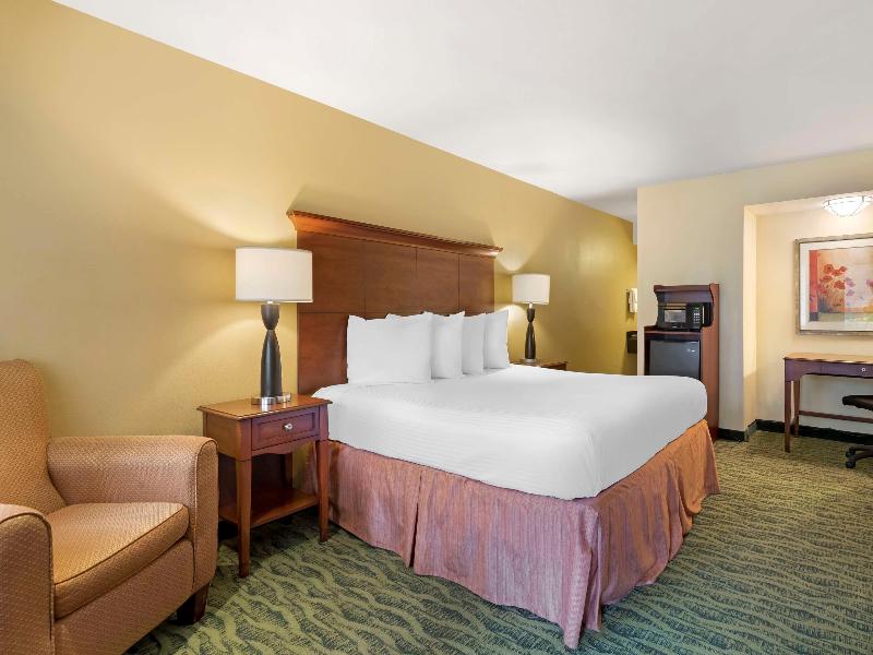 Best Western McAllen Medical Center image