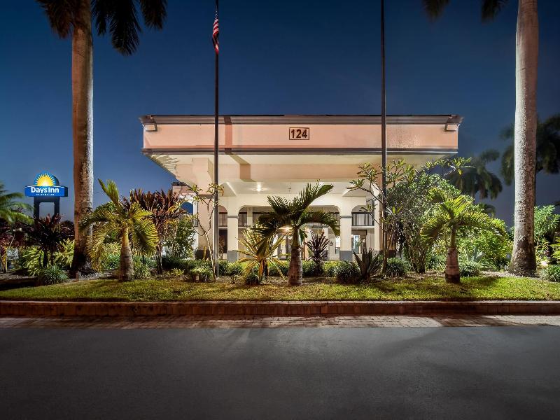 Days Inn by Wyndham Florida City image