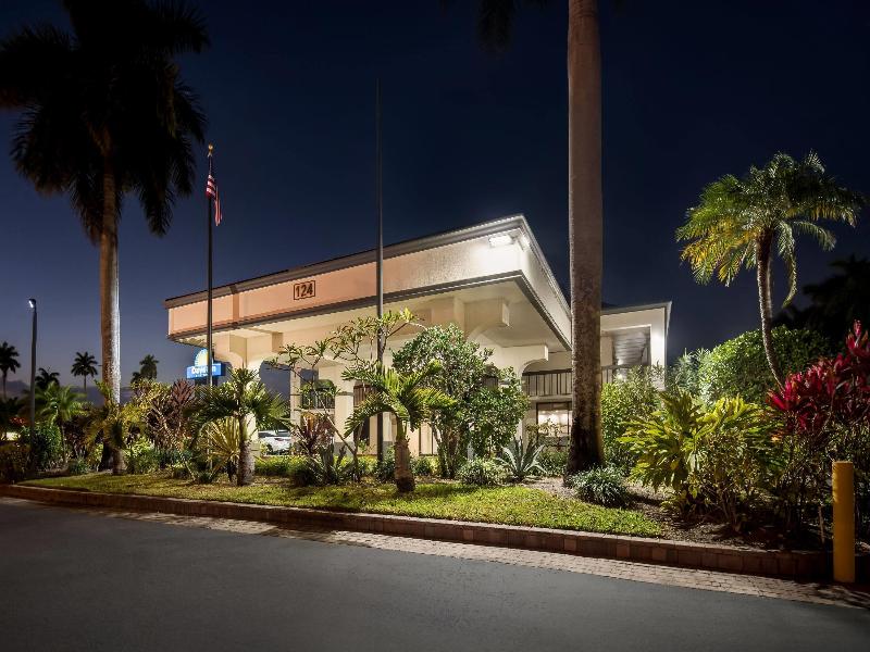 Days Inn by Wyndham Florida City image