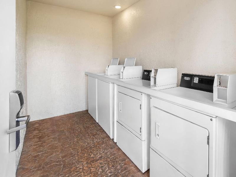 Days Inn by Wyndham Florida City image