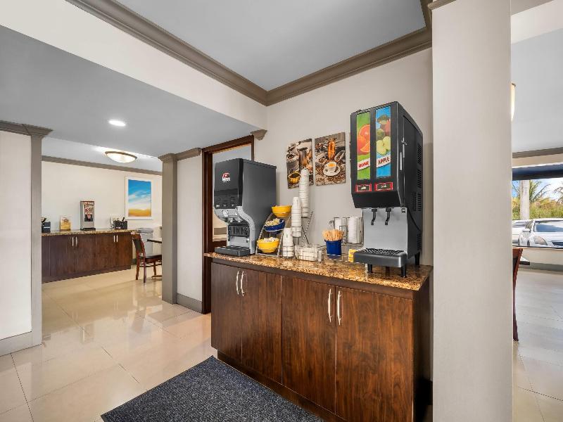 Days Inn by Wyndham Florida City image