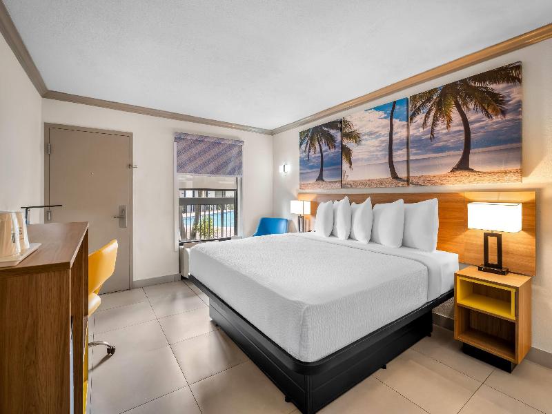 Days Inn by Wyndham Florida City image