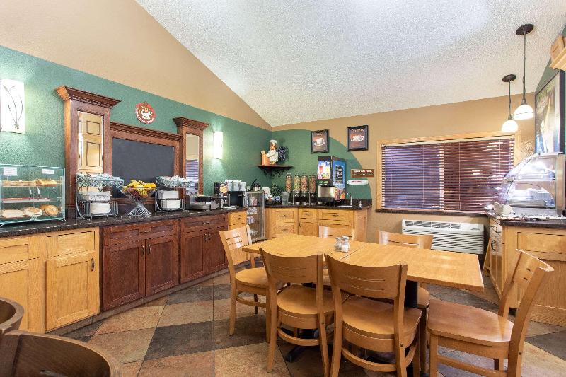 AmericInn by Wyndham Sheboygan image